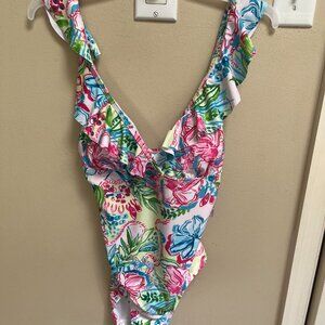 Stella Parker NWT one peice swimsuit size small